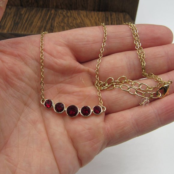 20" Red Crystal Necklace Vintage Costume Jewelry - Picture 2 of 4